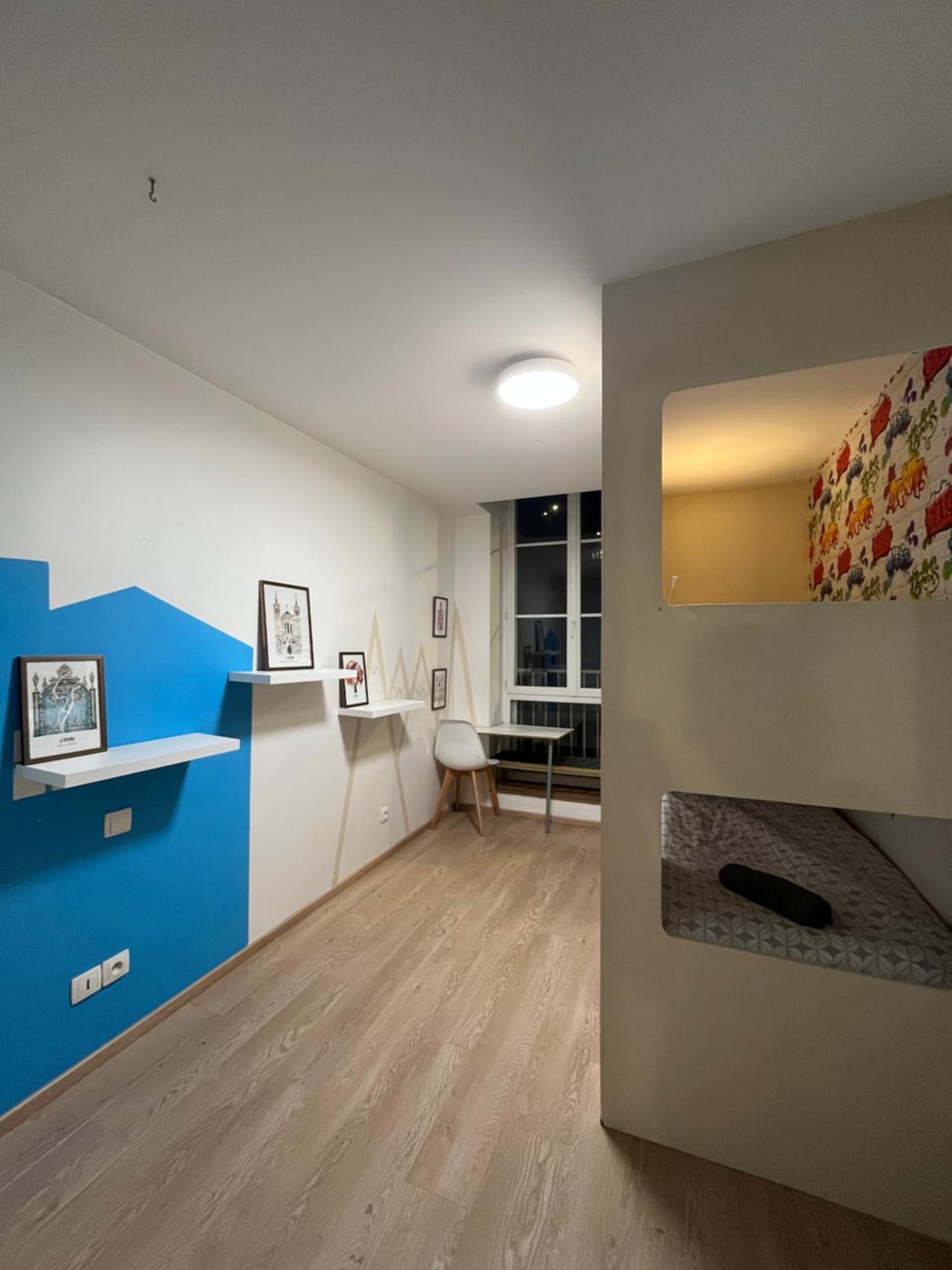 La Roue Libre 3 Chambres - 1Er Etage Au Centre Ville De L'Arbresle Eveux Exteriér fotografie