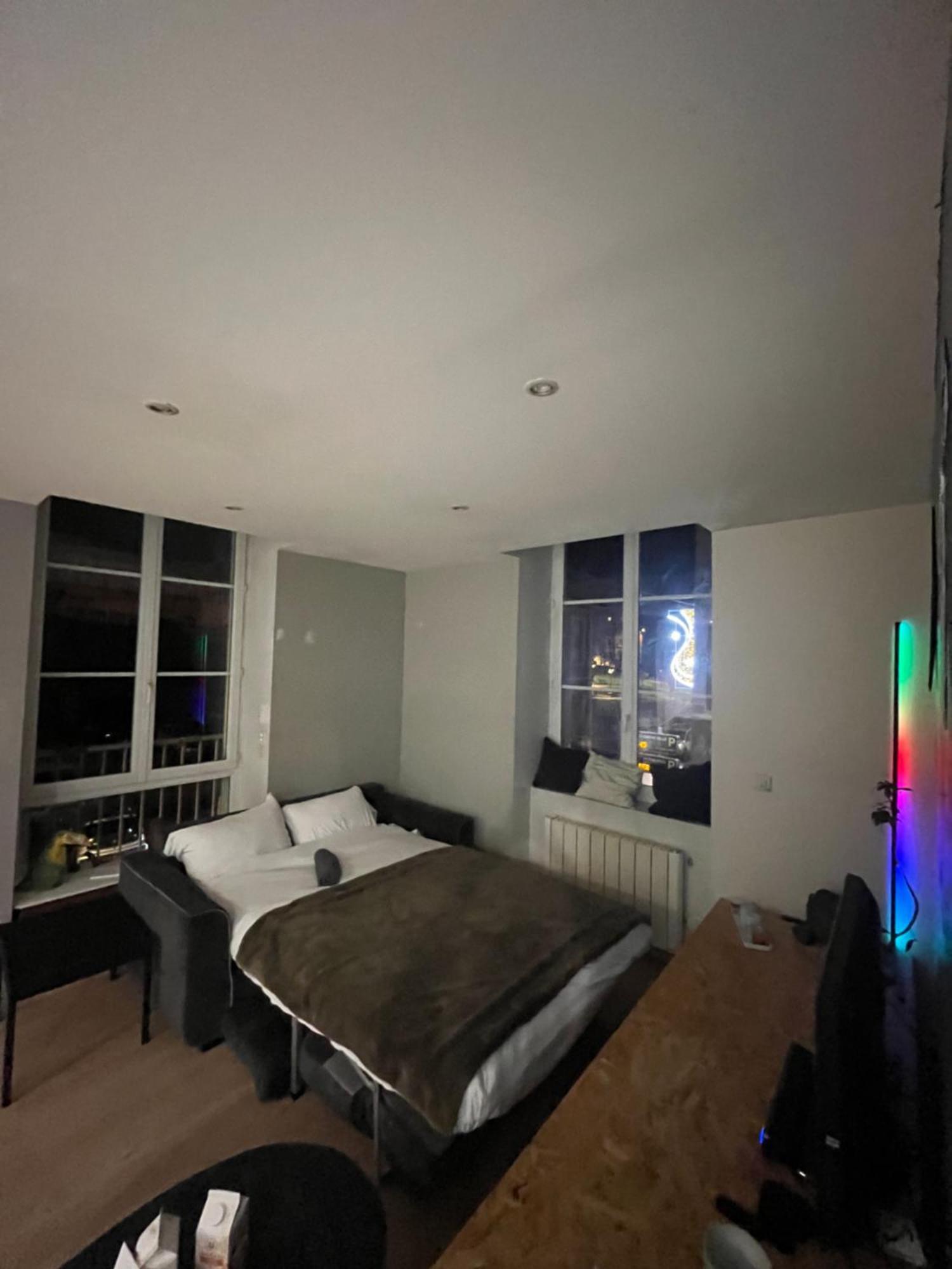 La Roue Libre 3 Chambres - 1Er Etage Au Centre Ville De L'Arbresle Eveux Exteriér fotografie